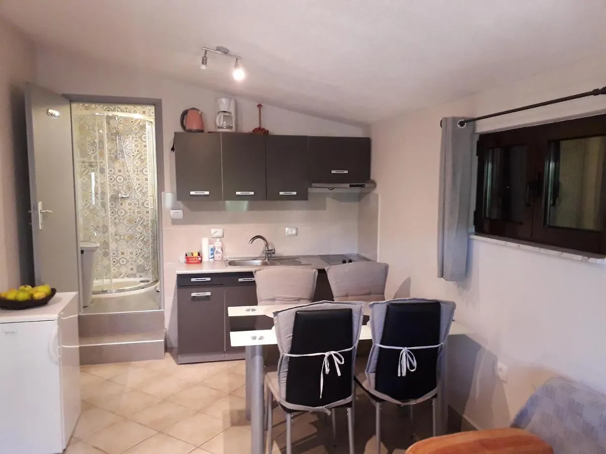 Apartment Bozac Pula